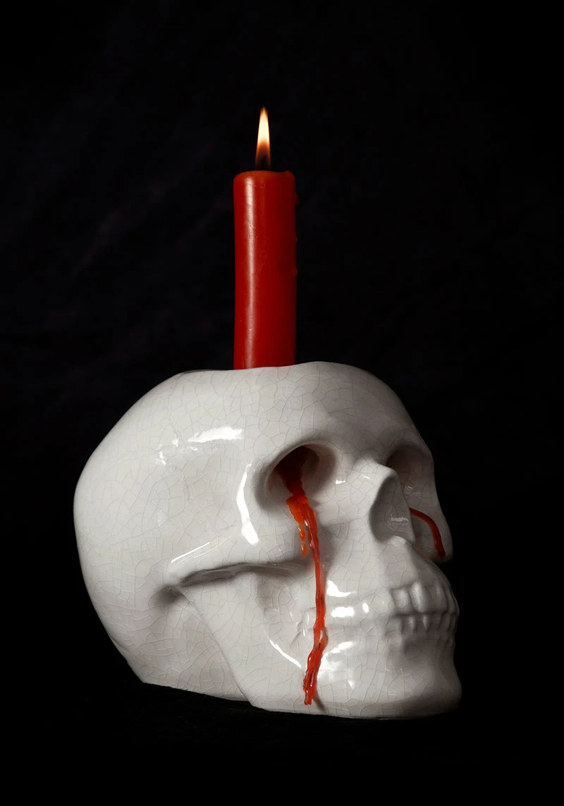 AFT1 CRYING SKULL CANDLE HOLDER 1 AFT1 CRYING SKULL CANDLE HOLDER