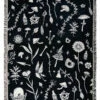 RUG1 Hedgewitch Woven Blanket -Cheap Disturbia Shop AW22TR331 Hedgewitch Rug e1 5a7bfea0 5ba0 4685 a4da ed6bab0ddbca 800x