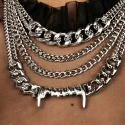 TOU1 Teeth Layered Multichain Necklace -Cheap Disturbia Shop AW22TS33 Teeth Layered Multichain Necklace 002 800x