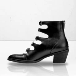 CHI1 BRIDGET BUCKLED BOOTS 16 CHI1 BRIDGET BUCKLED BOOTS -Cheap Disturbia Shop SS22CL42 BRIDGET BUCKLED BOOTS E02 800x