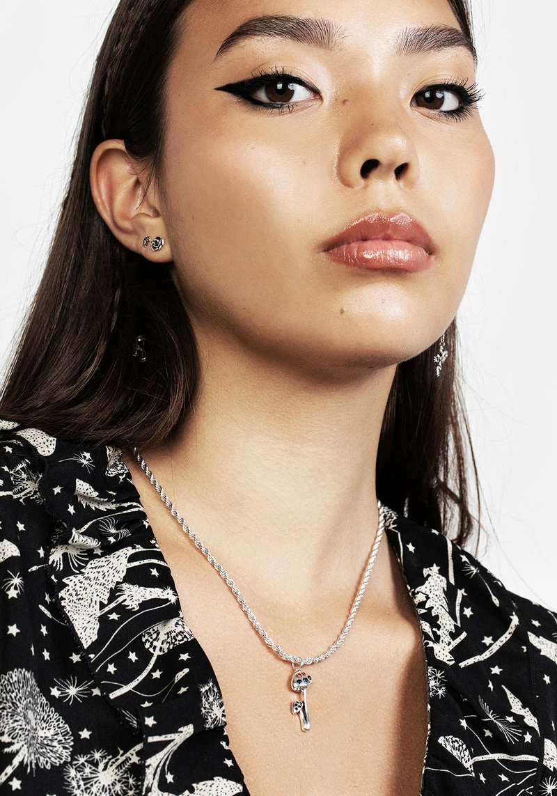 TOU1 Amanita Pendant Necklace 7 TOU1 Amanita Pendant Necklace - Image 7