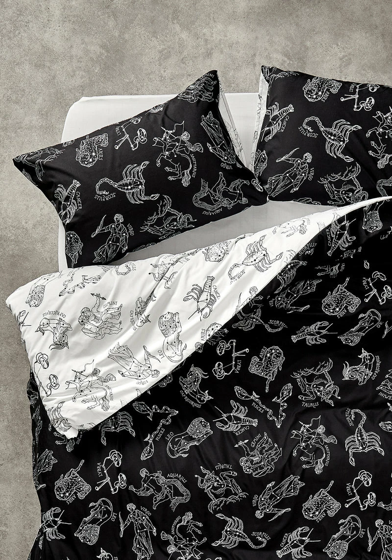 HOM1 Zodiac Reversible Bedding Set (King) 1 HOM1 Zodiac Reversible Bedding Set (King)
